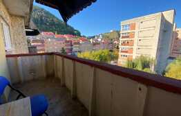 Apartament de 2 camere, decomandat, 50 mp, zona Racadau 