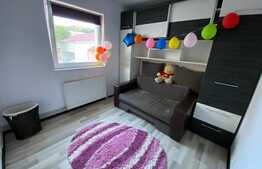 Apartament de 3 camere, 55 mp, zona Noua  