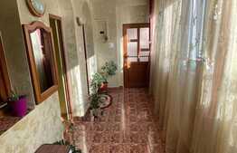 Casa individuala cu potential comercial , sediu de firma , 400 mp 997 teren, zona Avram Iancu 