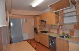 Apartament de 2 camere, decomandat, 72 mp, zona strazii Buna Ziua