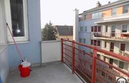 3 camere, 80 mp, imobil nou, mobilat modern, zona strazii 21 Decembrie