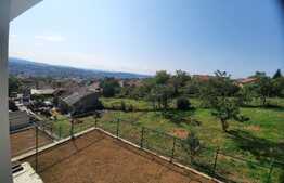 Exclusiv! Casa 180 mp, 265 mp teren, expunere estica si panorama spre oras! Ansamblu rezidential