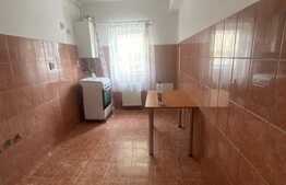 Apartament 2 camere, decomandat, parcare, zona Florilor!