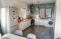 Casa finisata de vanzare, 125 mp utili, 530 mp teren, Chinteni  