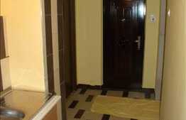 De vanzare apartament in zona Bucium, 3 camere semidecomandat, 48 mp utili