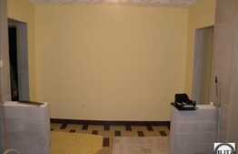 De vanzare apartament in zona Bucium, 3 camere semidecomandat, 48 mp utili