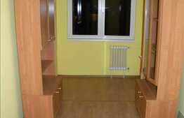 De vanzare apartament in zona Bucium, 3 camere semidecomandat, 48 mp utili