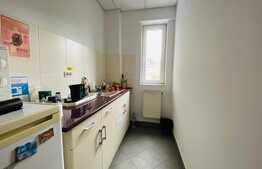 Etaj in cladire de birouri, 195 mp, Mentenanta inclusa!