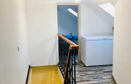 Oportunitate! Apartament de 4 camere, 100 mp utili pe 2 nivele, parcare, zona Regal, Baciu