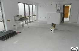 Vanzare 3 camere, 80 mp, decomandat plus TERASA de 30 mp,zona Polus!