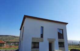 De vanzare casa individuala,120 mp utili, 500 mp teren,zona linistita