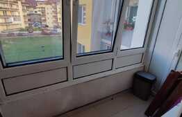 Apartament 3 camere, 66 mp, zona Florilor ! 