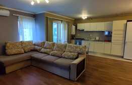 Apartament 3 camere, 66 mp, zona Florilor ! 