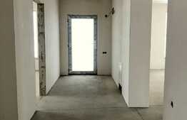 Casa finalizata cu C.F. : 4 camere, 450 mp teren! Jucu de Mijloc!