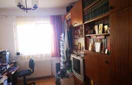 Apartament 3 camere, 70 mp, luminos, mobilat si utilat, parcare, Tractorul