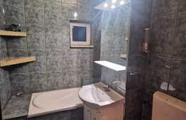 Apartament de 2 camere, decomandat, 70 mp, priveliște deosebită, Răcădău