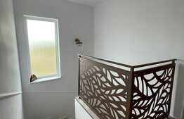 Triplex modern de vanzare, totul nou, mobilat si utilat, 115 mp, 171 teren, garaj! 