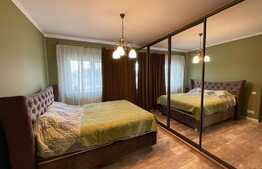 Triplex modern de vanzare, totul nou, mobilat si utilat, 115 mp, 171 teren, garaj! 