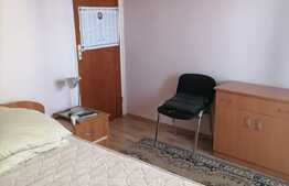 Apartament de 4 camere, 93 mp, partial mobilat, Racadau