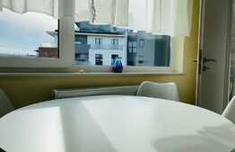 Apartament 3 camere, parcare, terasa, zona Paris