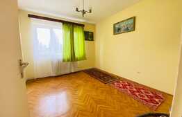 Apartament cu 3 camere, decomandat, 70 mp, zona strazii Bucium
