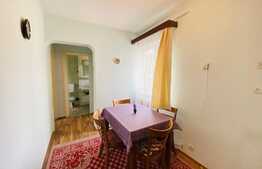 Apartament cu 3 camere, decomandat, 70 mp, zona strazii Bucium