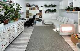 Scadere de pret!Casa cuplata 104 mp utili, 80 mp teren, semicentral!