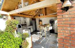 Scadere de pret!Casa cuplata 104 mp utili, 80 mp teren, semicentral!