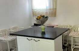 Scadere de pret!Casa cuplata 104 mp utili, 80 mp teren, semicentral!