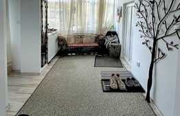 Scadere de pret!Casa cuplata 104 mp utili, 80 mp teren, semicentral!