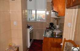 Vanzare apartament 4 camere, 68 mp utili, zona Mehedinti, cu boxa si parcare