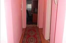 Vanzare apartament 4 camere, 68 mp utili, zona Mehedinti, cu boxa si parcare