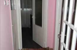 Vanzare apartament 4 camere, 68 mp utili, zona Mehedinti, cu boxa si parcare