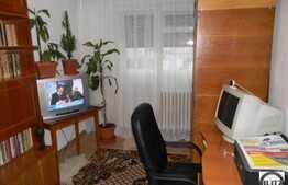 Vanzare apartament 4 camere, 68 mp utili, zona Mehedinti, cu boxa si parcare