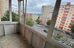 Apartament de 3 camere, decomandat, 60 mp, zona Gemenii 