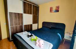 Apartament de 2 camere, 58 mp, decomandat, zona Racadau 