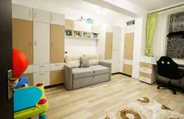 Apartament de lux de 3 camere, etaj intermediar, imobil nou, zona Coresi