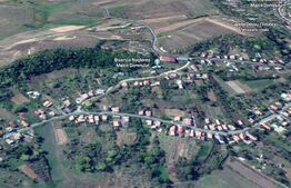 Casa cu teren generos, 82 mp construiti si teren 1450 mp in Deusu - Chinteni