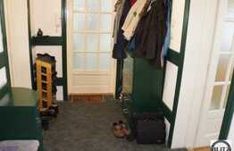 Inchiriere 3 camere, 90 mp cu terasa si foisor. Merita vazut!