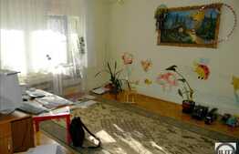 De vanzare apartament 3 camere decomandate, 67.7 mp. Boxa inclusa!