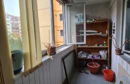 Apartament de 3 camere, 70 mp, zona Grivitei