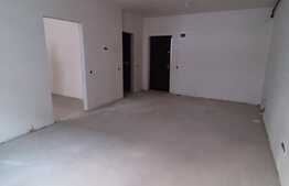 Apartament 2 camere, parcare, potrivit pentru investitie! Zona VIVO!