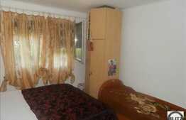 De vanzare demisol cu 2 camere, 56 mp utili, zona strazii Florilor!