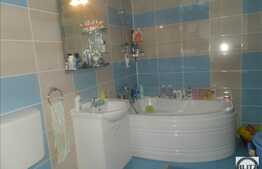 Vanzare 2 camere, 56 mp utili, balcon de 25 mp, imobil nou, zona strazii Porii!