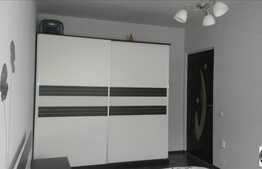 Vanzare 2 camere, decomandat, 54 mp, zona Florilor!