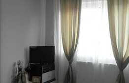 Vanzare 2 camere, decomandat, 54 mp, zona Florilor!