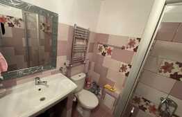Apartament de 2 camere, decomandat, parcare, 45 mp, zona UMF