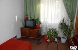 Vanzare 4 camere, decomandat, 76 mp utili, zona Primaverii, cu boxa inclusa