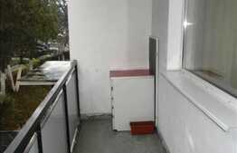 Vanzare 4 camere, decomandat, 76 mp utili, zona Primaverii, cu boxa inclusa