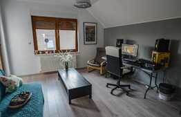 Casa de 300 mp utili, in Brasov